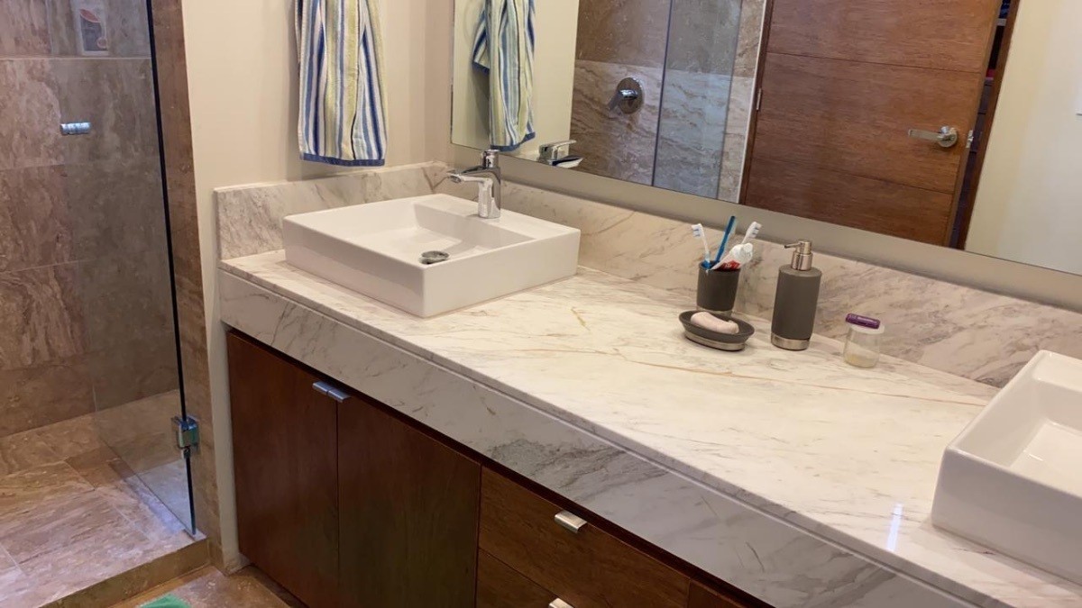 Preciosa casa en venta en el Yucatán Country Club - Foto 1